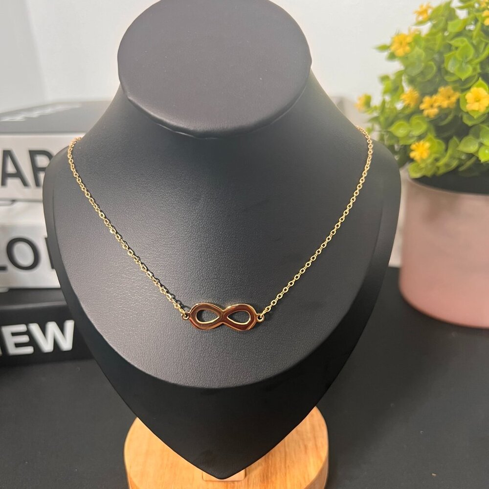 Stainless Steel Infinity Pendant Gold Pendant Necklace Women Fashion